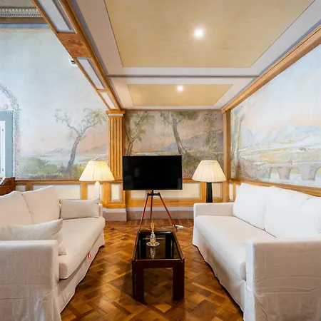 Giraldi 10 Apartment